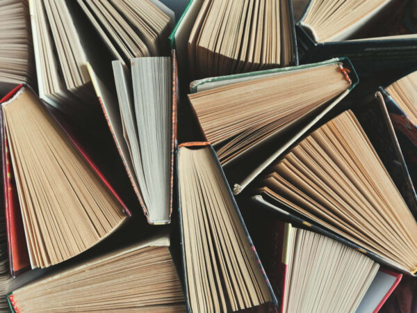 Видання книги як антикризовий інструмент для автора